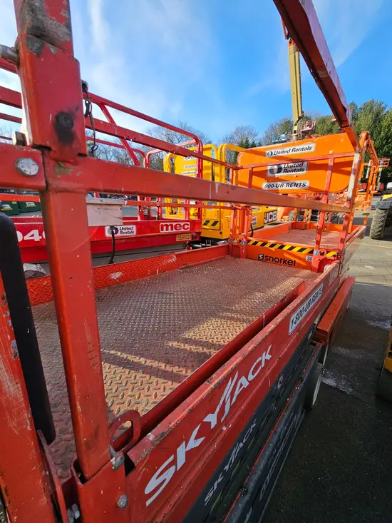 2015 Skyjack SJIII4632 Scissor Lift