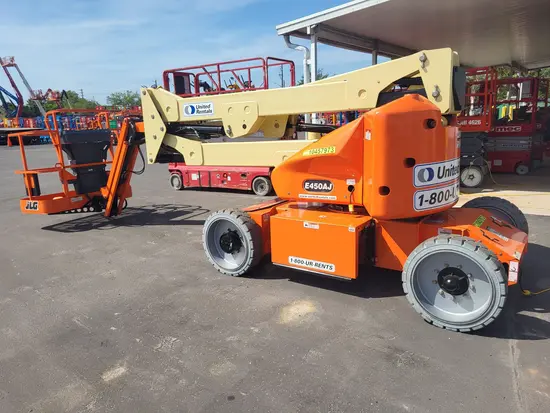 2016 JLG E450AJ Articulating Boom Lift