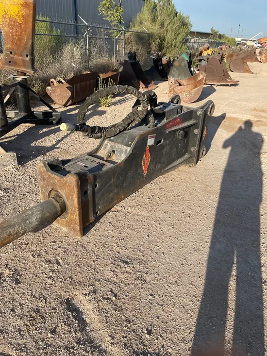 2018 SOOSAN CB1300S-XCMG Attachment