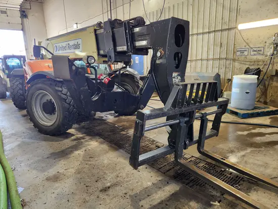 2018 JLG 1055 Forklift