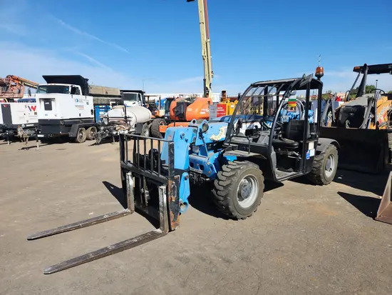 2018 Genie GTH-5519 Forklift