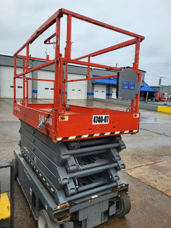 2016 Skyjack SJIII4740 Scissor Lift