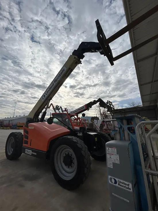 2016 JLG 642 Forklift