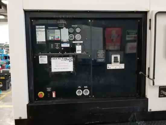 2013 Cummins C300 600V Diesel Generator