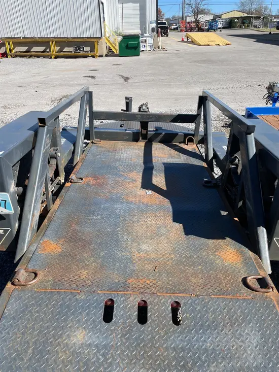 2017 JLG TRIPLE L 449 Drop Deck Trailer