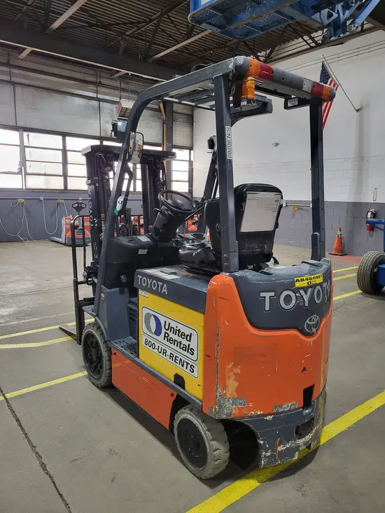 2019 Toyota 8FBCU25 Warehouse Forklift
