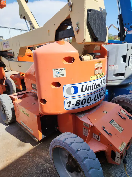 2016 JLG E450AJ Articulating Boom Lift