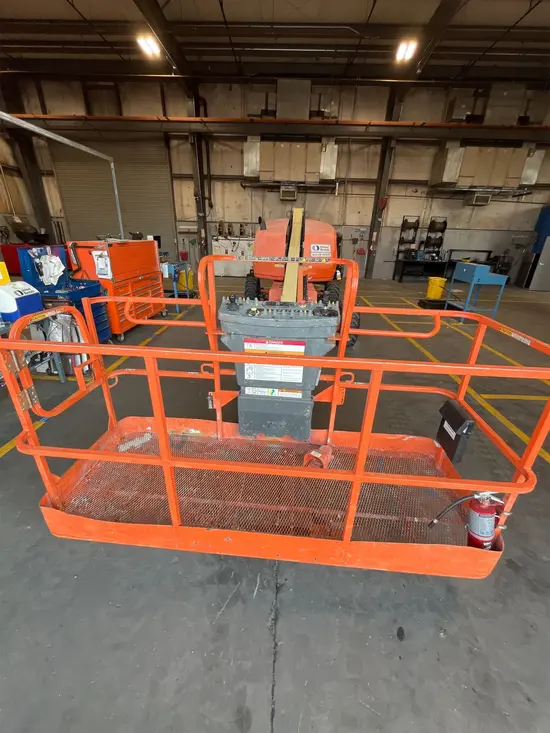 2017 JLG 400S Boom Lift