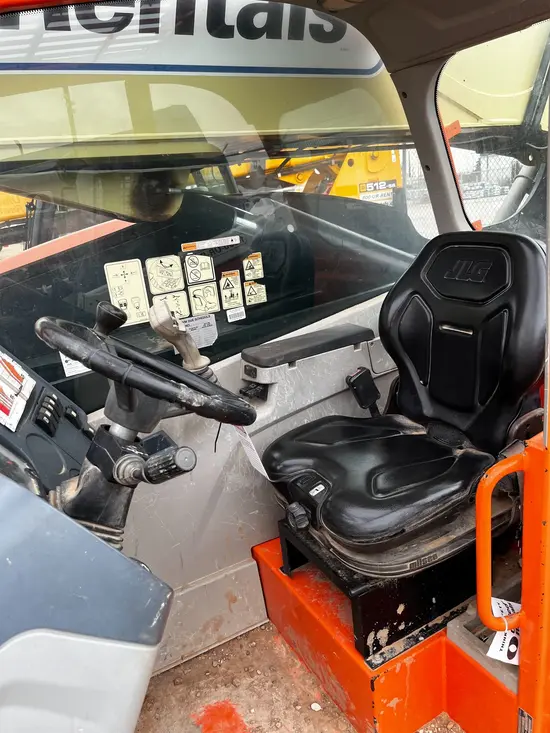 2016 JLG 1055 Forklift
