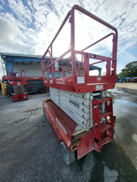 2017 MEC 4555SE Scissor Lift
