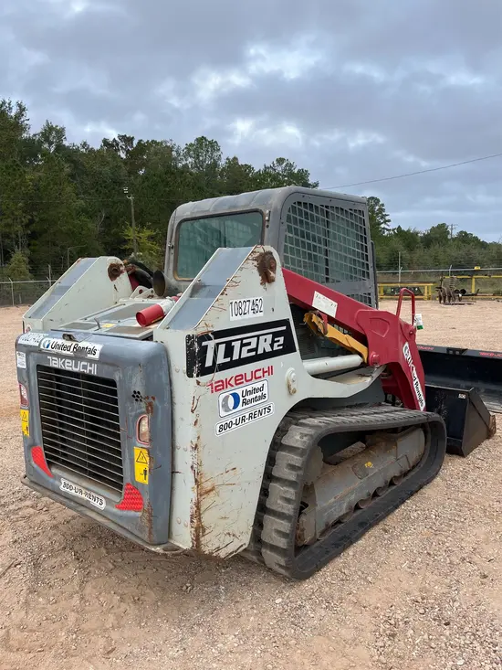 2018 Takeuchi TL12R2-CR Track Loader