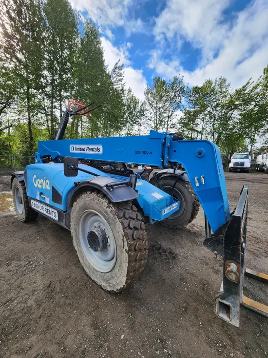 2016 Genie GTH-844 Forklift