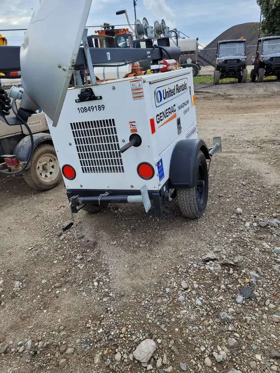 2018 Magnum Pro MLT3060 Portable Light Tower