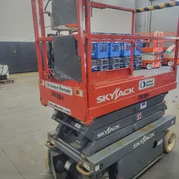 2013 Skyjack SJIII3219 Scissor Lift