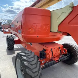 2016 JLG 800AJ Articulating Boom Lift