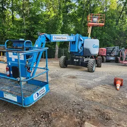 2016 Genie Z-62/40J Articulating Boom Lift