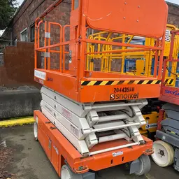 2018 Snorkel S4732E Scissor Lift