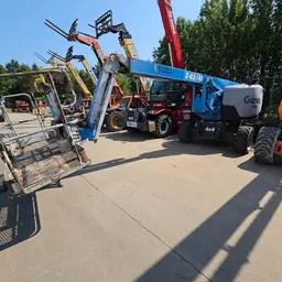 2016 Genie Z-62/40 Articulating Boom Lift