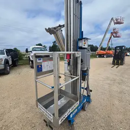 2018 Genie AWP-40SDC Pusharound Lift