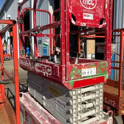 2018 MEC MICRO 19 Scissor Lift