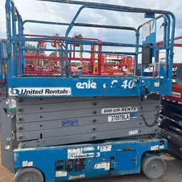 2016 Genie GS-4047 Scissor Lift