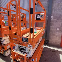2018 Snorkel S3219E Scissor Lift