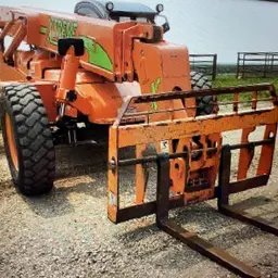 2015 XTREME XR842 Forklift