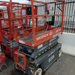 2015 Skyjack SJIII3219 Scissor Lift