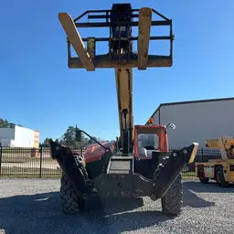 2016 JLG 1055 Forklift