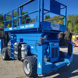2017 Genie GS-5390 RT Rough Terrain Scissor Lift