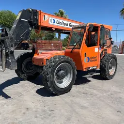 2017 SKYTRAK 8042 Forklift