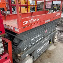 2018 Skyjack SJIII3226 Scissor Lift