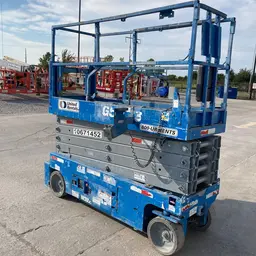 2017 Genie GS-3232 Scissor Lift