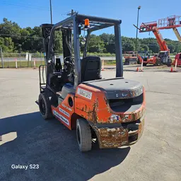 2017 Toyota 8FDU30 Warehouse Forklift