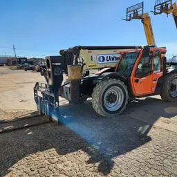 2017 JLG 1055 Forklift
