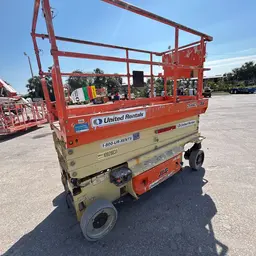 2018 JLG 2646ES Scissor Lift