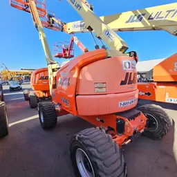 2017 JLG 450AJ Articulating Boom Lift