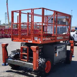 2018 Skyjack SJ6826RT Rough Terrain Scissor Lift