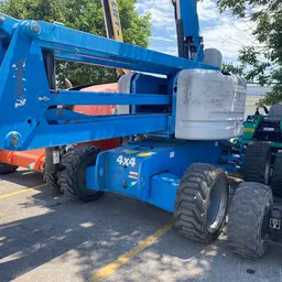 2014 Genie Z-60/34 Articulating Boom Lift