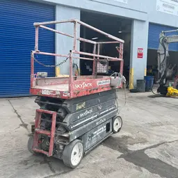 2018 Skyjack SJIII3226 Scissor Lift