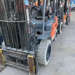 2018 Toyota 8FGU30 Warehouse Forklift