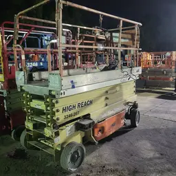 2015 JLG 3246ES Scissor Lift