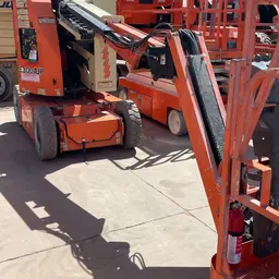 2016 JLG E300AJP Articulating Boom Lift