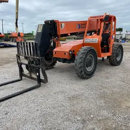 2016 SKYTRAK 6042 Forklift