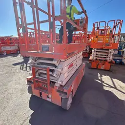 2016 Snorkel S4732E Scissor Lift