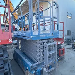 2017 Genie GS-4047 Scissor Lift