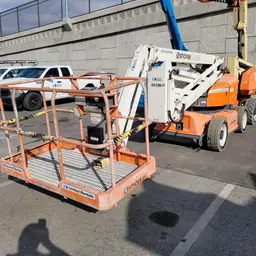2016 Snorkel A46JE Articulating Boom Lift