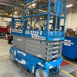 2017 Genie GS-3232 Scissor Lift