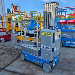 2018 Genie GR-20 Self-Propelled One-Person Lift