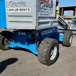 2014 Genie S-40 Boom Lift
